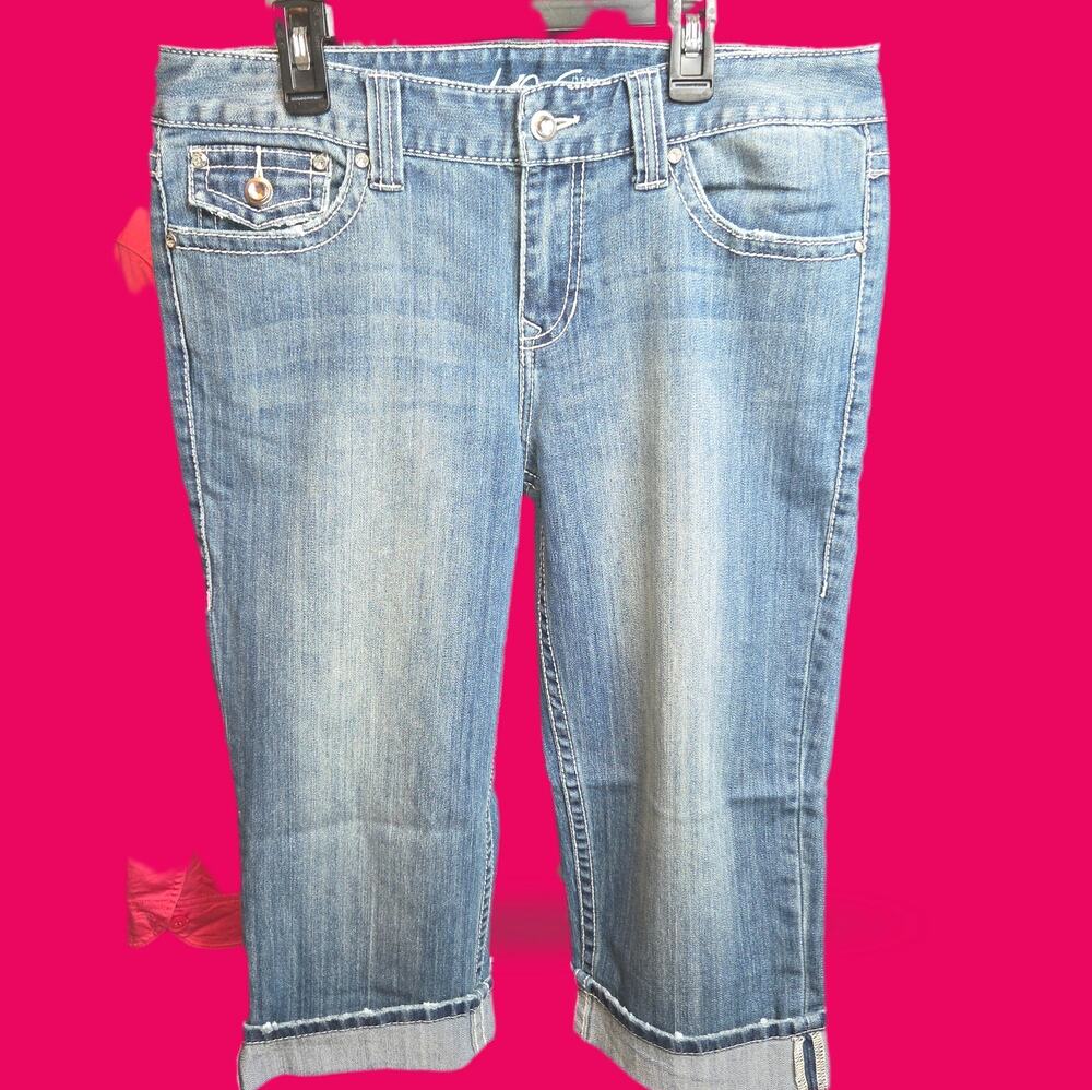 INC International Jewel Button Cuffed Capri Jeans Sz 10